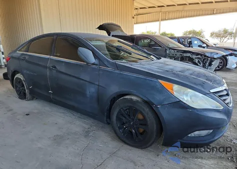 2013 Hyundai Sonata Gls z USA, uszkodzony, nr VIN 5NPEB4AC8DH546991